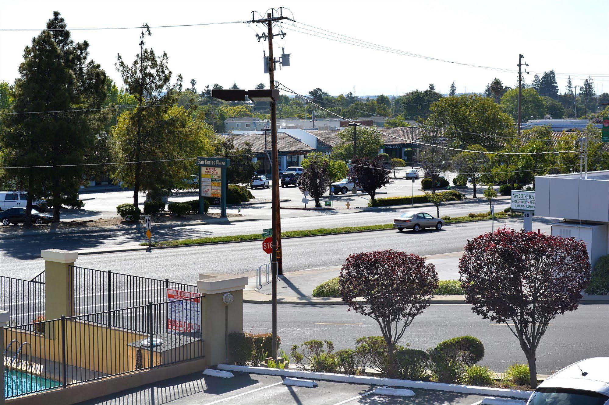 Hyatt Place San Carlos Exterior photo